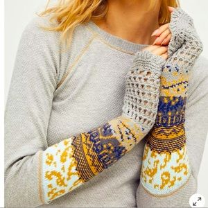 Free people In The Mix Cuff Top in Heather Grey, size small